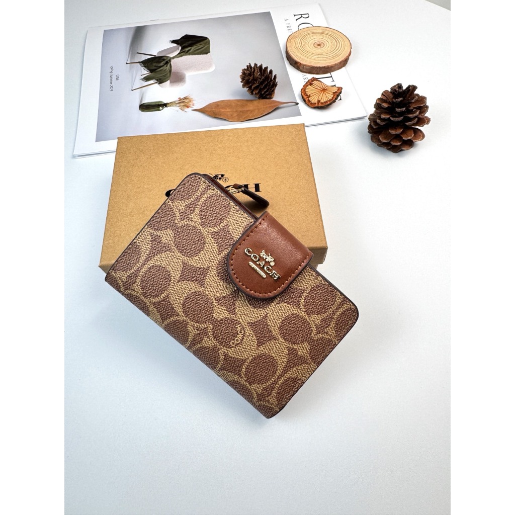 Medium Corner Zip Wallet CW786 กระเป๋าสตางค์ กระเป๋าสตางค์ขนาดกลาง for อุปกรณ์เสริม