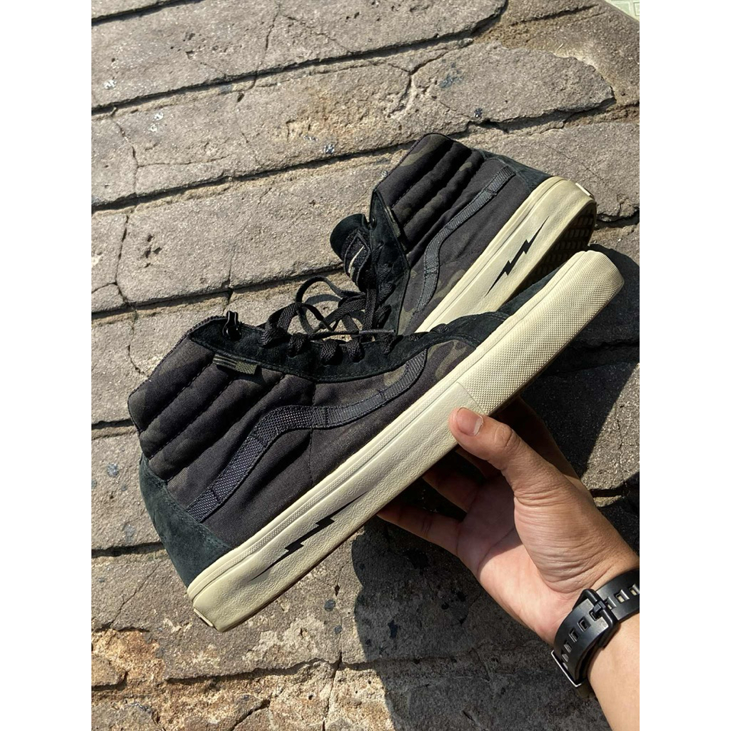 รองเท้า Vans defcon แท้
