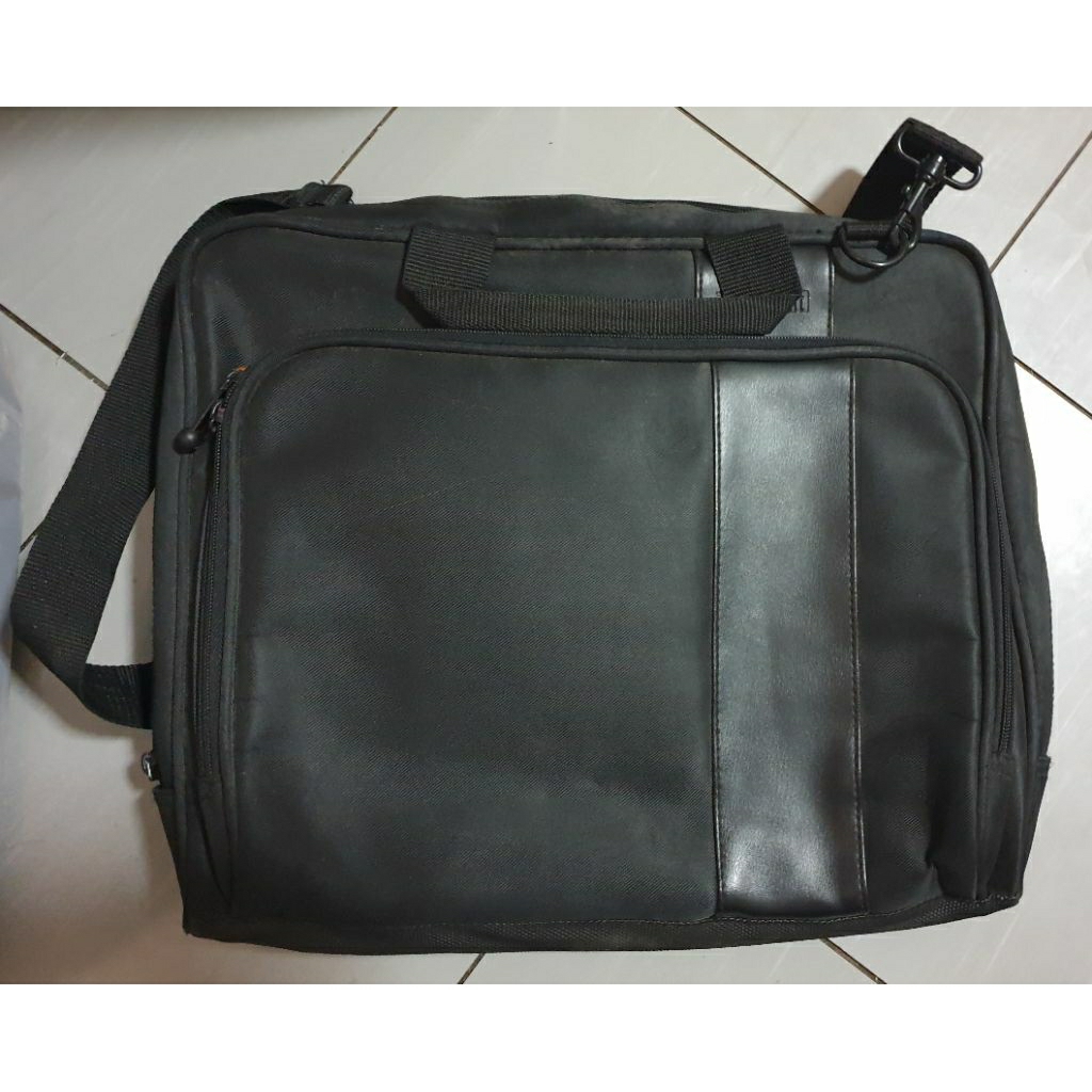 กระเป๋าโน๊ตบุ๊ค Lenovo thinkpad