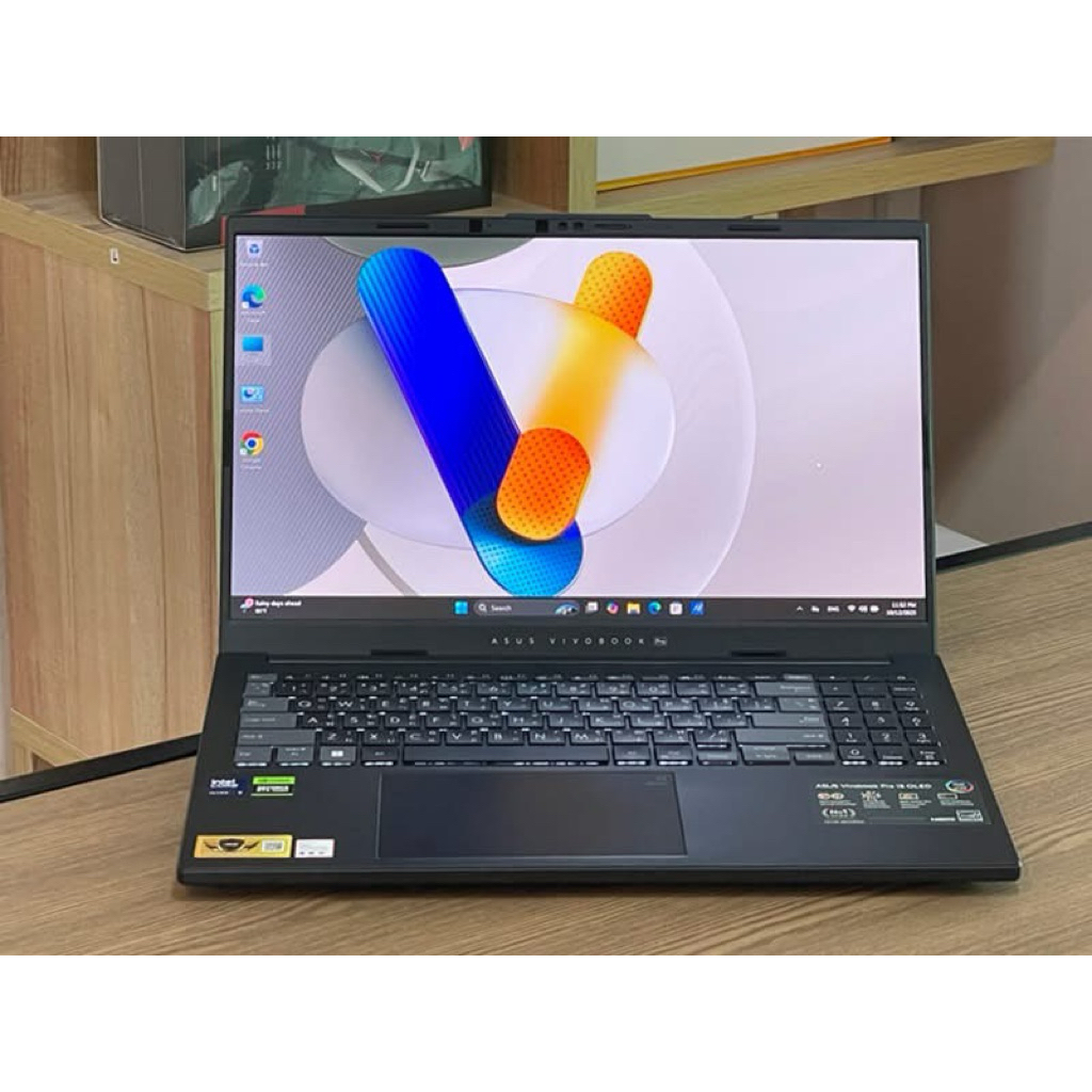 Asus VivoBook Pro 15 OLED N6506MV-MA964WS Ultra 9 185H SSD2TB RAM16GB RTX 4060 (8GB GDDR6) 2.5K OLED