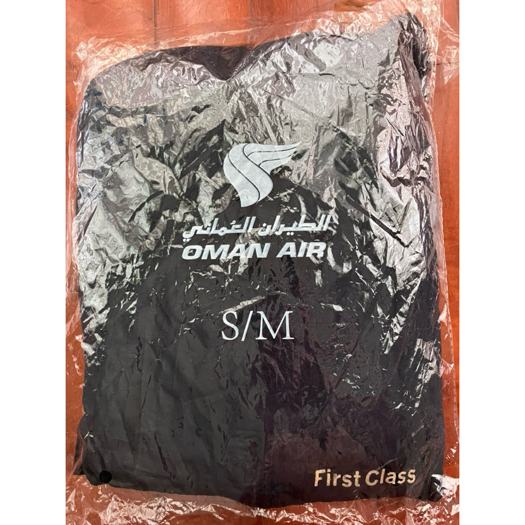 OMAN Air First Class Sleeping suit ไซต์ S/M