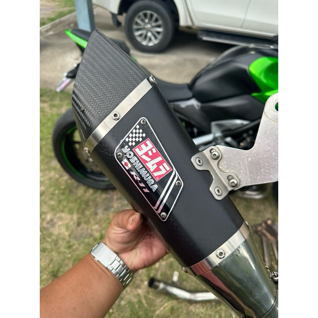 ท่อแท้ โยชิ Yoshimura R11 z900 ทั้งเส้น