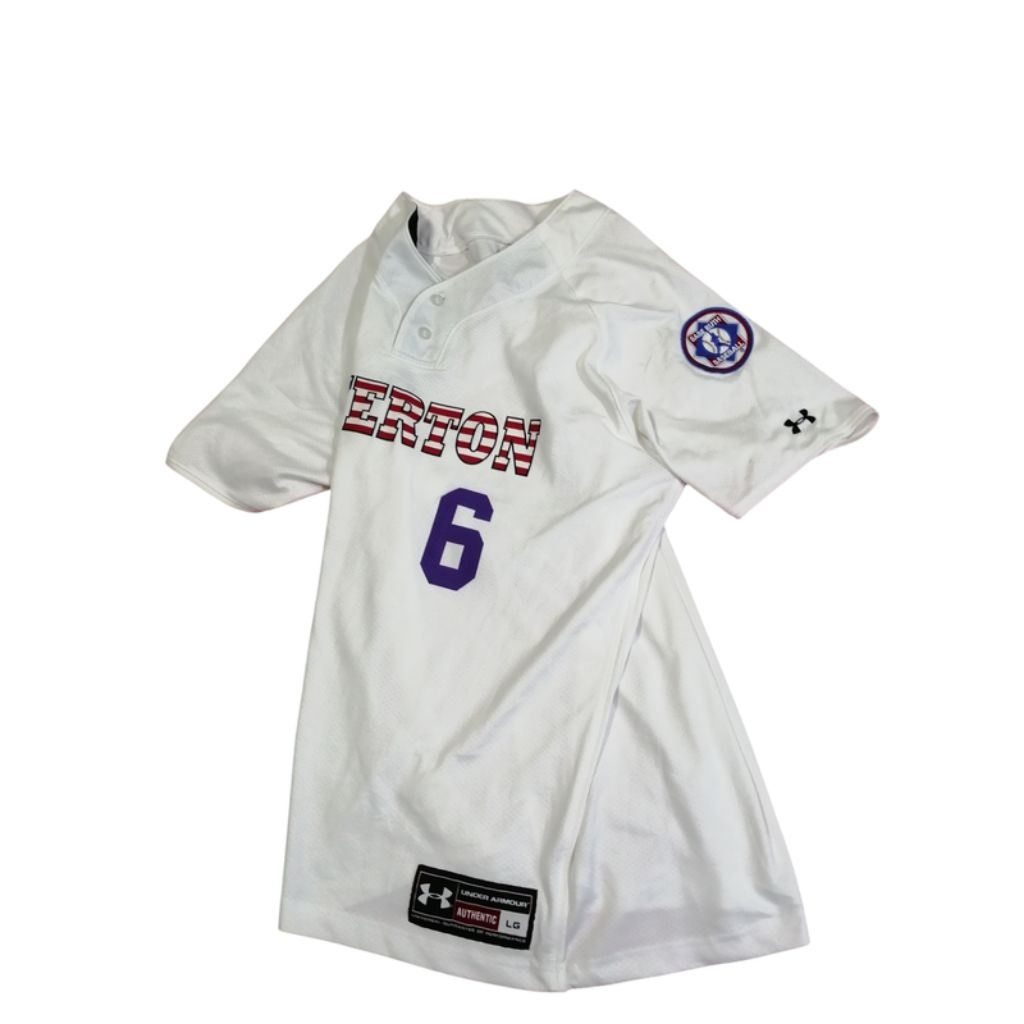 เสื้อเบสบอล UNDER ARMOUR ไซล์ LG อก48นิ้ว