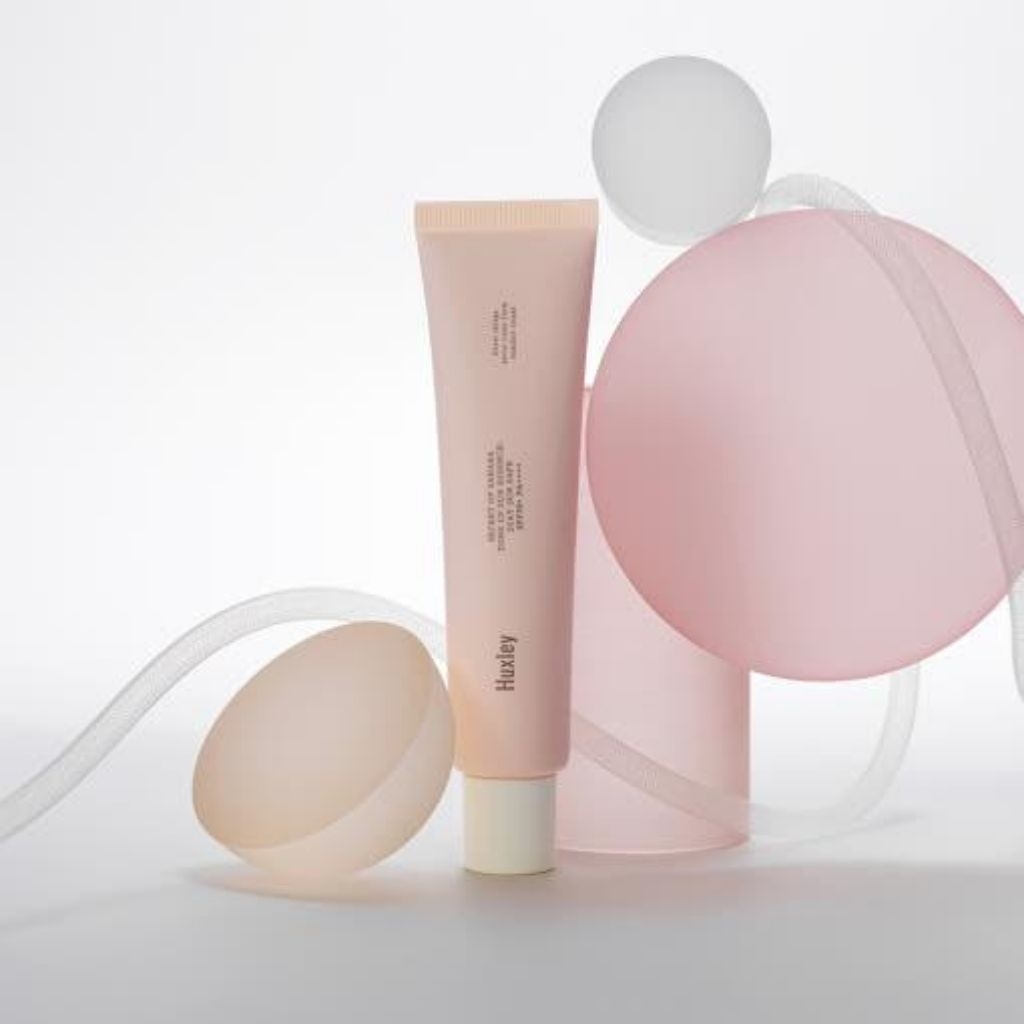 Huxley Tone Up Sun Essence Stay Sun Safe SPF50+ PA++++ 02Terra Peach– 70ml