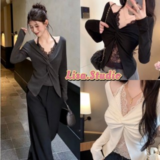 Lisa🖤พร้อมส่ง💭เสื้อคล้องคอ แต่งลูกไม้ ดีไซน์จับจีบคอวีเสื้อแ…