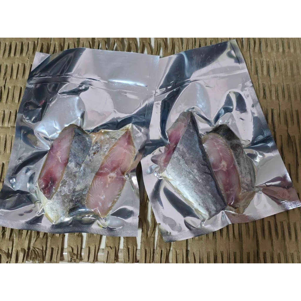ปลาอินทรีหอมเค็มจิ๋ว เนื้อปนหาง ขนาดทดลองชิม 2 แพ็ค น้ำหนักรวม 140 กรัม - 180 กรัม