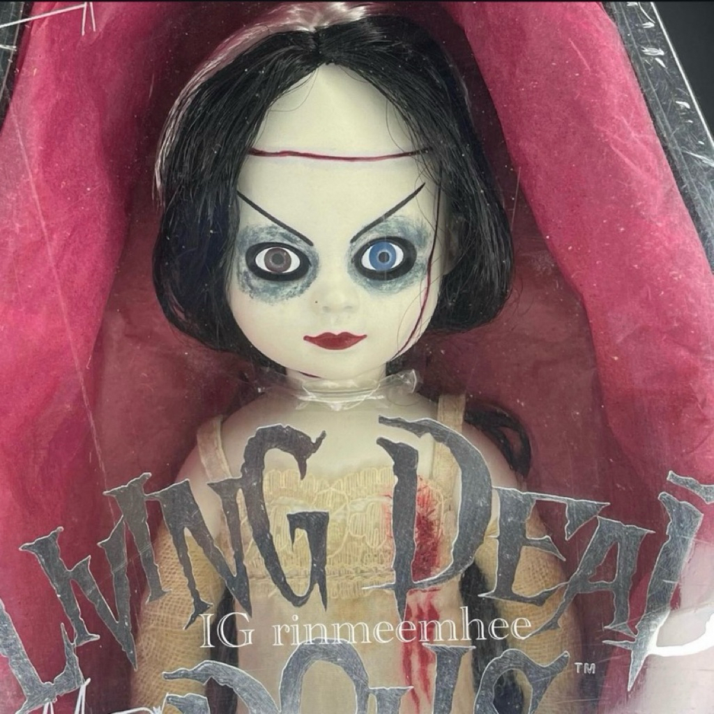 🇺🇸Mezco🧟Living Dead Dolls🌟Bride of Valentine👰🏻⁣⁣ ⁣ 👰🏻Collector items with original box🌟
