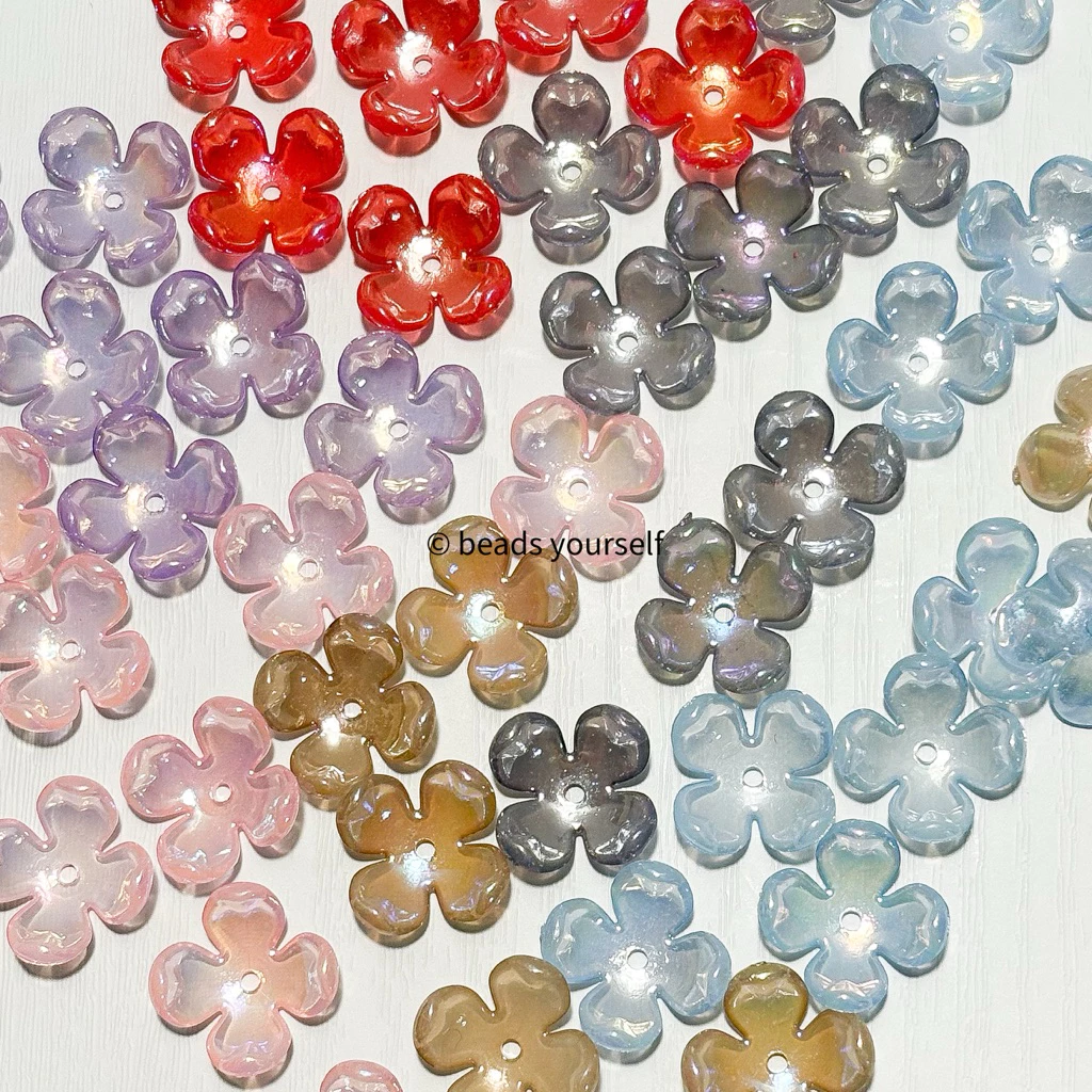 ลูกปัด ลูกปัดดอกไม้ ดอก 4กลีบ 15ชิ้น