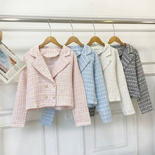 LILY เสื้อคลุมผ้าทวิตลายลัคชู ไฮโซสุดๆ เสื้อแขนยาว เสื้อคลุม…