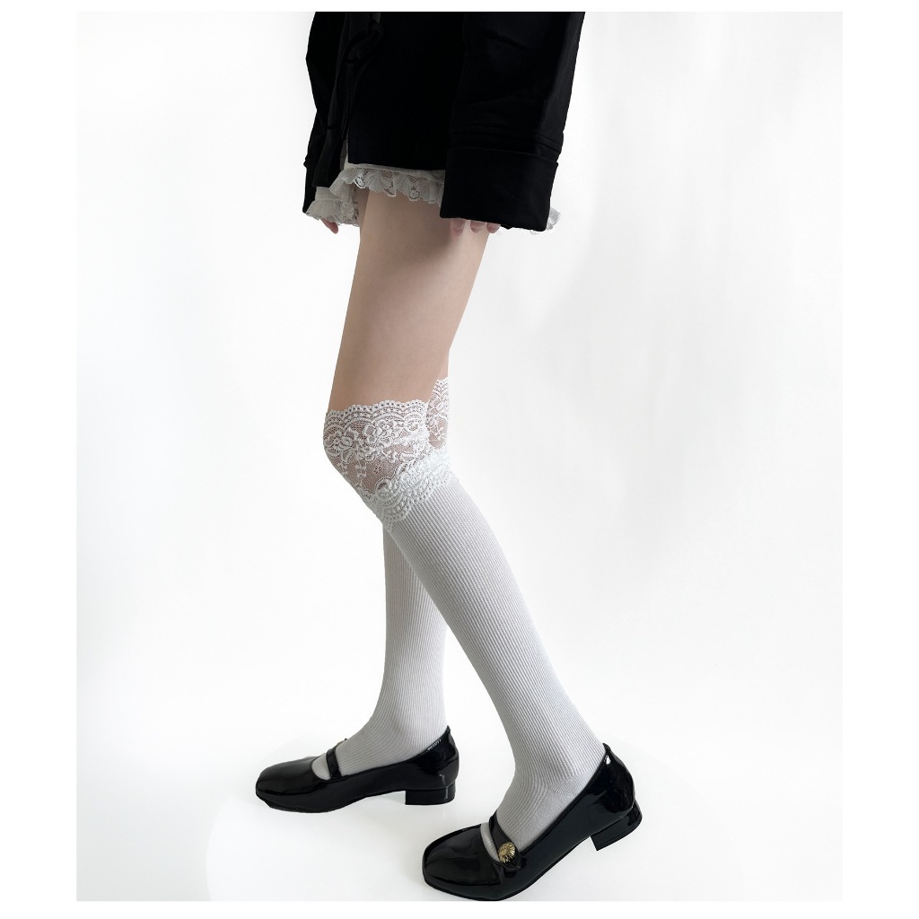 ONEIMO🍑 ถุงเท้ายาวลูกไม้ เหมาะกับทุกลุค ใส่กับบูทได้ Highsox Floral Twotone ✨พร้อมส่ง - รูปที่ 2