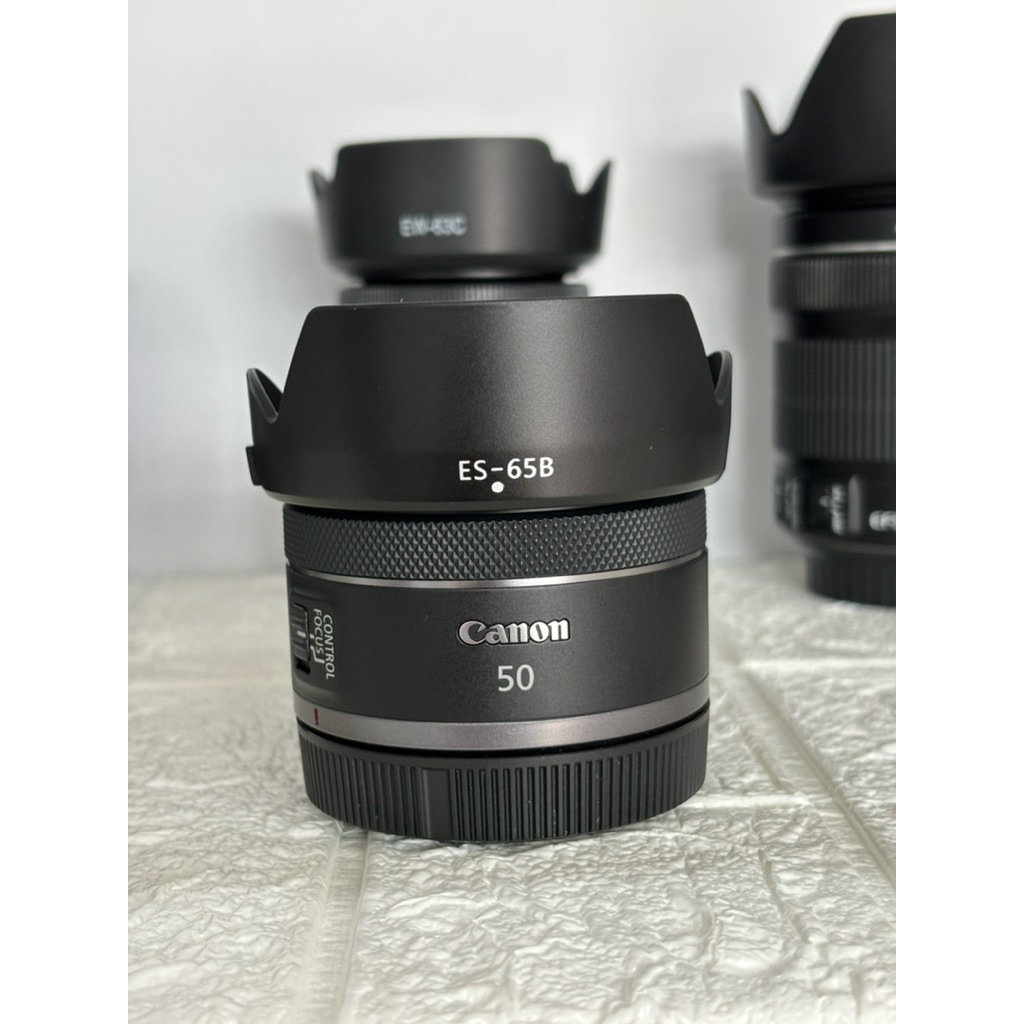 CANON RF 50 f1.8 STM