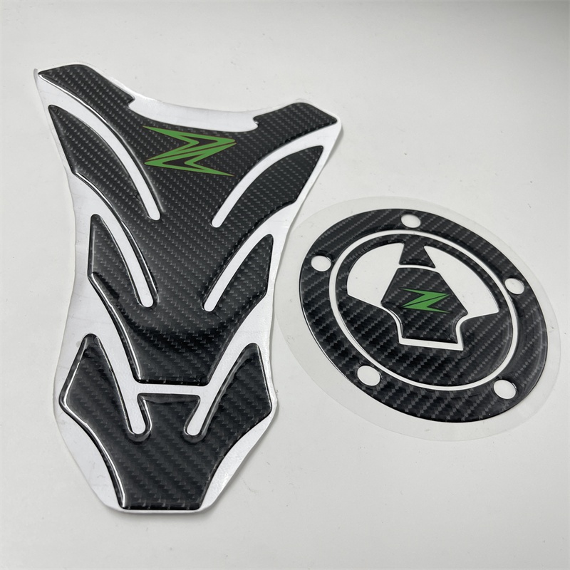 แผ่นปิดถังน้ำมันแบบติดได้หลายครั้งคาร์บอนไฟเบอร์ลายกระดูกปลา Kawasaki Z300 Z400 Z650 Z750 Z800 Z900 