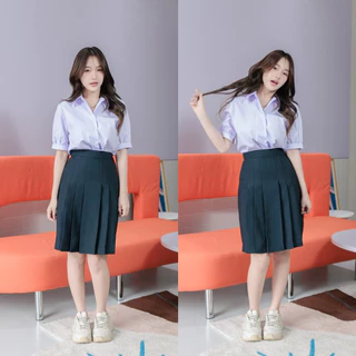 กระโปรงนักเรียนทรงแคบ สีกรมเข้ม-สีดำ ยาว 22-26นิ้ว ตีเกร็ด 5.5 นิ้ว ผ้ามันดีวาย มีกระเป๋าลับ กระโปรมอปลาย (มีบิลให้)