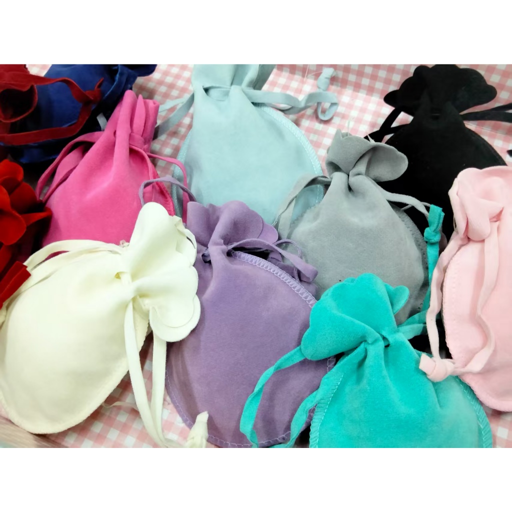 bag (ราคาถูกสุด) ถุงผ้าหูรูดขนาดเล็ก ผ้ากำมะหยี่ ทรงน้ำต้า มี2ขนาด ใส่ของชำร่วย พร้อมส่ง