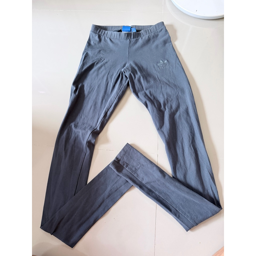 ส่งต่อ adidas แท้ uk 6 xs