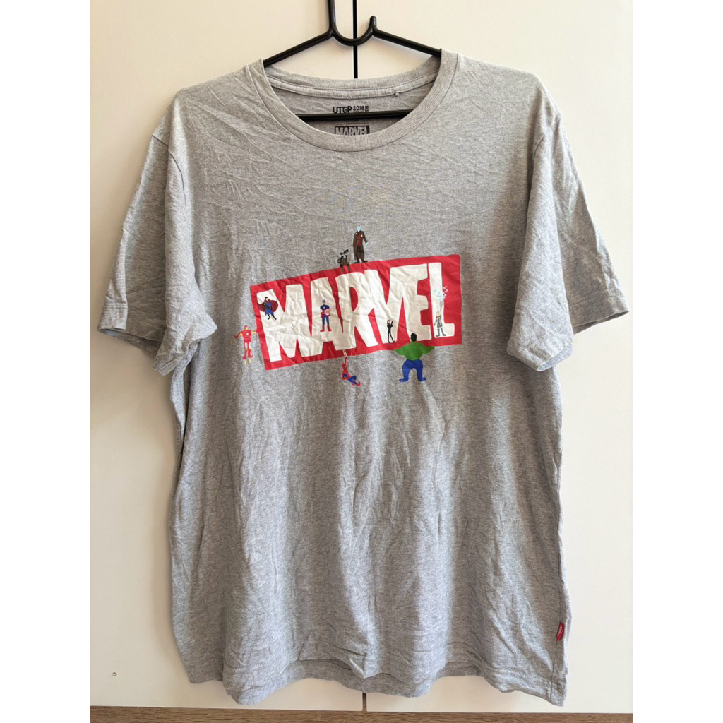 เสื้อยืดมือสอง UNIQLO UT MARVEL อก44