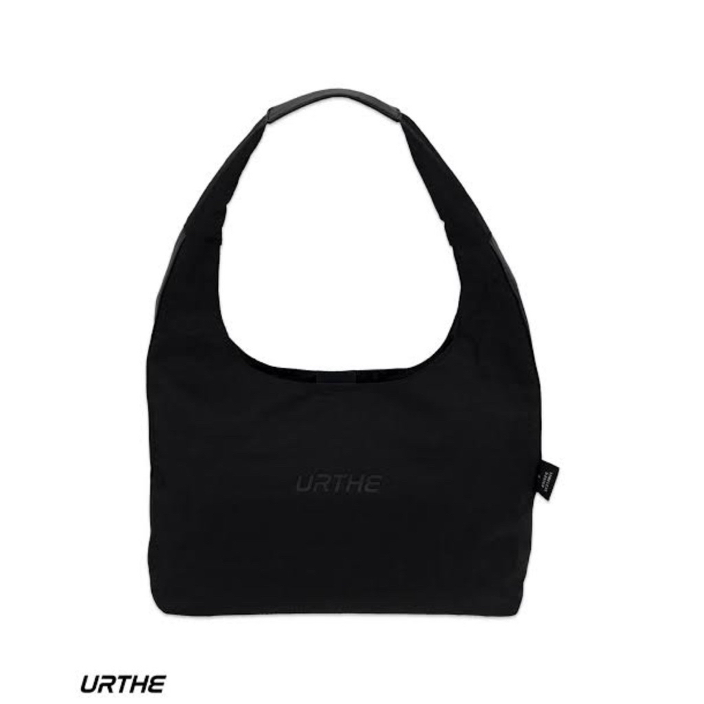 กระเป๋า URTHR รุ่น THE CONEY