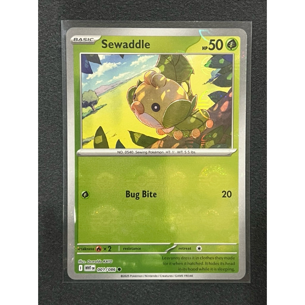 Pokemon card Sewaddle-Poke ball