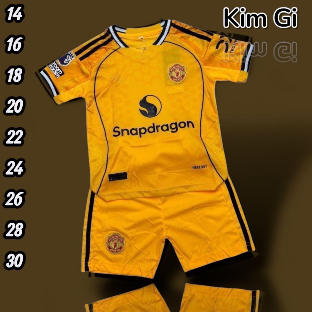 ชุดฟุตบอลเด็กชุดกีฬา 1 ชุดเสื้อพร้อมกางเกงเด็กผู้ชายเด็กผู้หญิง