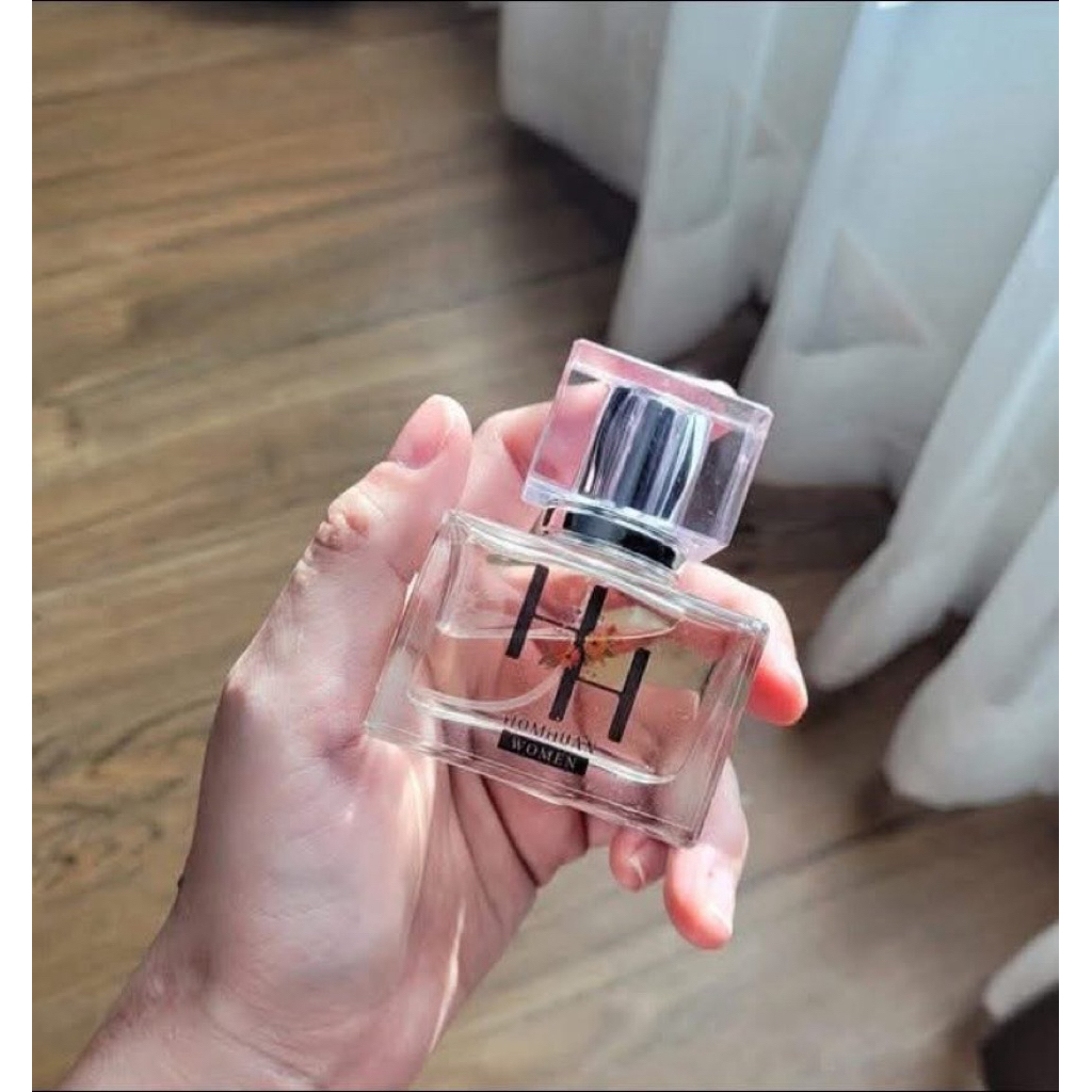 กล่องสุ่ม น้ำหอมกลิ่นเทียบแบรนด์ ได้น้ำหอม ขนาด 30 ml จำนวน 1 ขวด การันตีความหอม #Homhuan