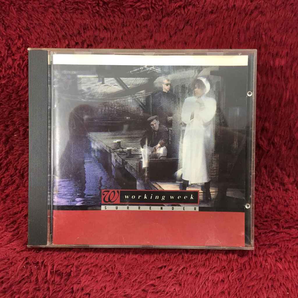 CD Working Week – Surrender สภาพตามรูปปก EA11-152