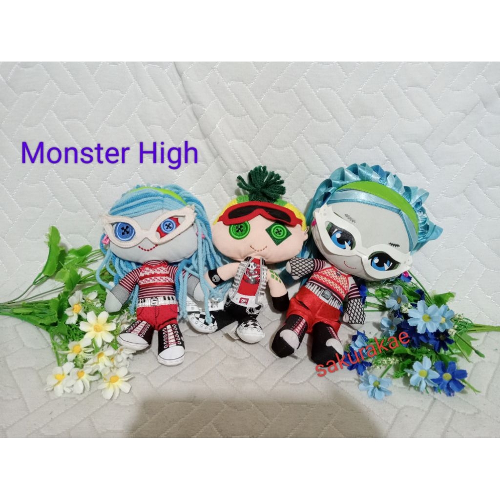 พร้อมส่ง ตุ๊กตามอนสเตอร์ไฮ monster high มือสองงานคัด นำเข้าจากอเมริกา ลิขสิทธิ์แท้ ตุ๊กตาผ้า
