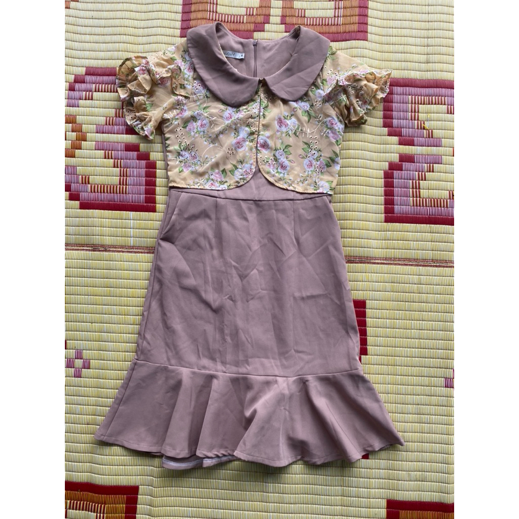 ชุดเดรสทำงานป้าย NUCHY