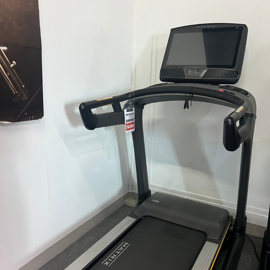 Matrix Treadmill TF50 XUR จอTouch Screen สินค้าตัวโชว์
