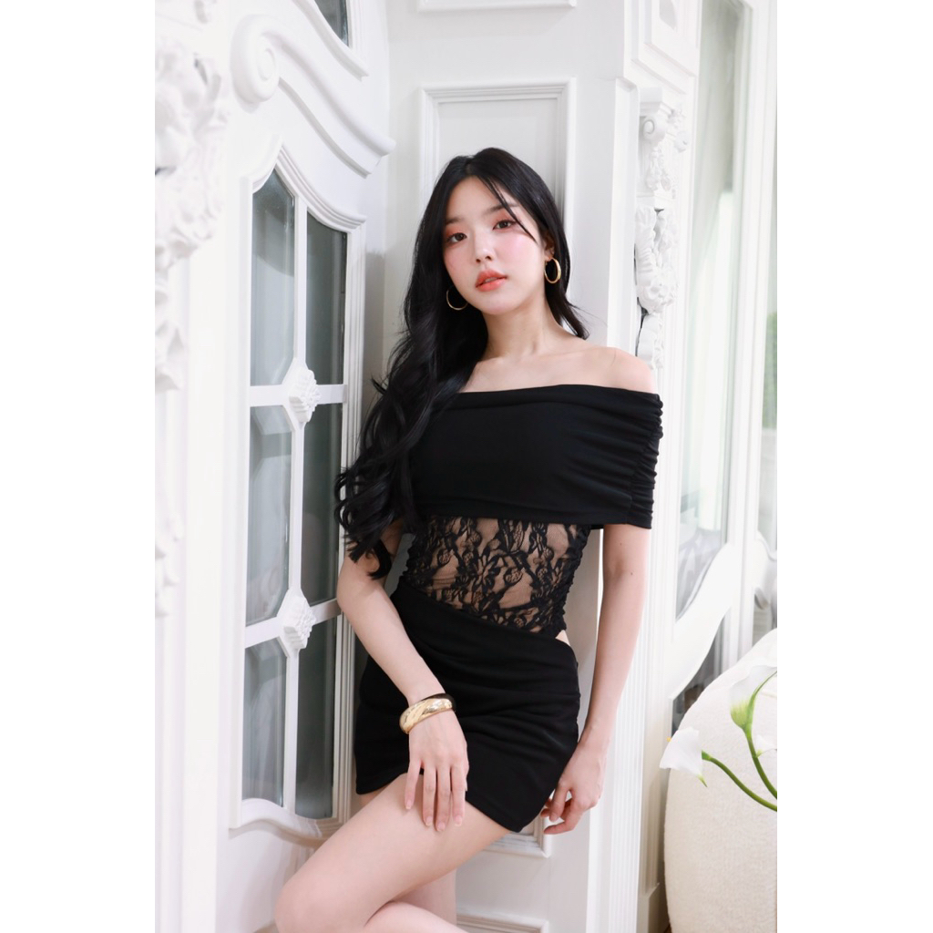x2x2style-ชุดเดรสสั้นปาดไหล่ ดีเทลลูกไม้สวยเซ็กซี่ dress NO.DS28