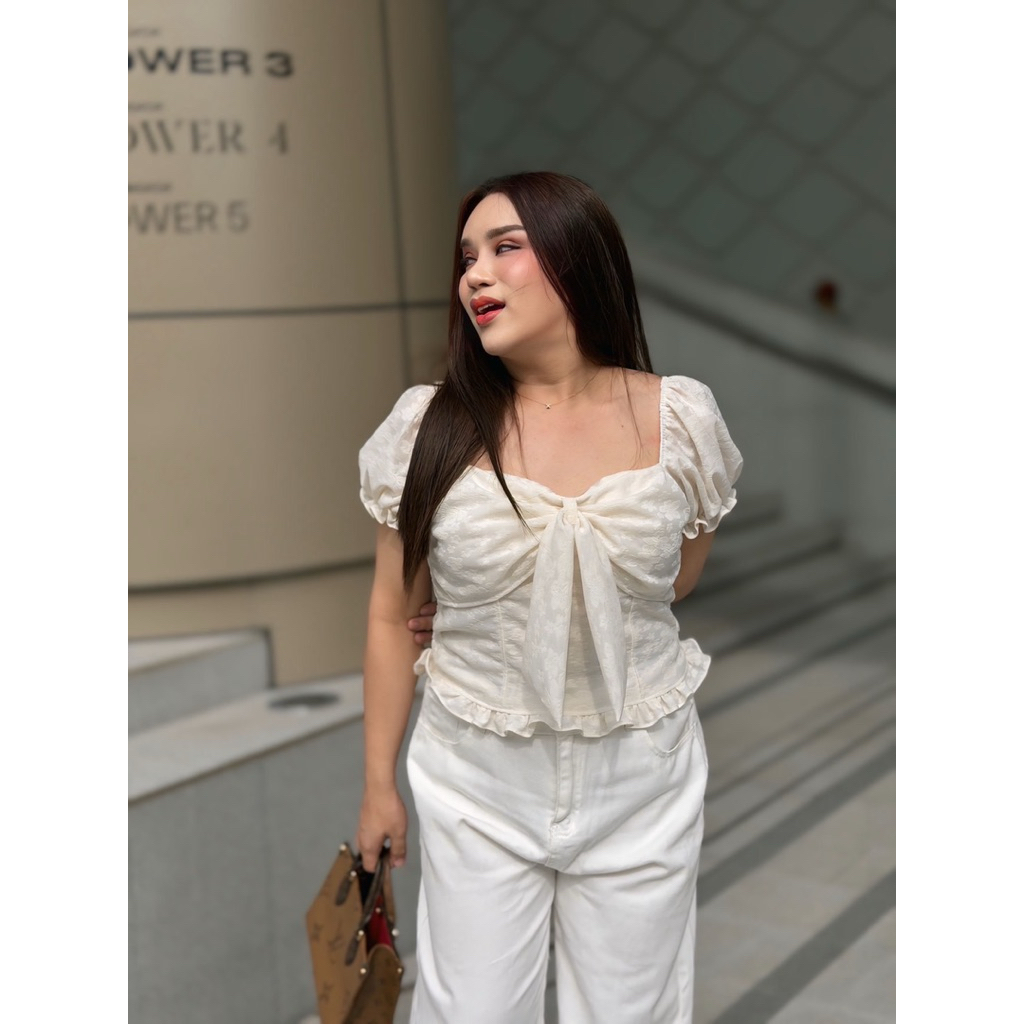 Maharani - Marina Bloom เสื้อสาวอวบโบว์หน้า  - อก 38-48 - #T137