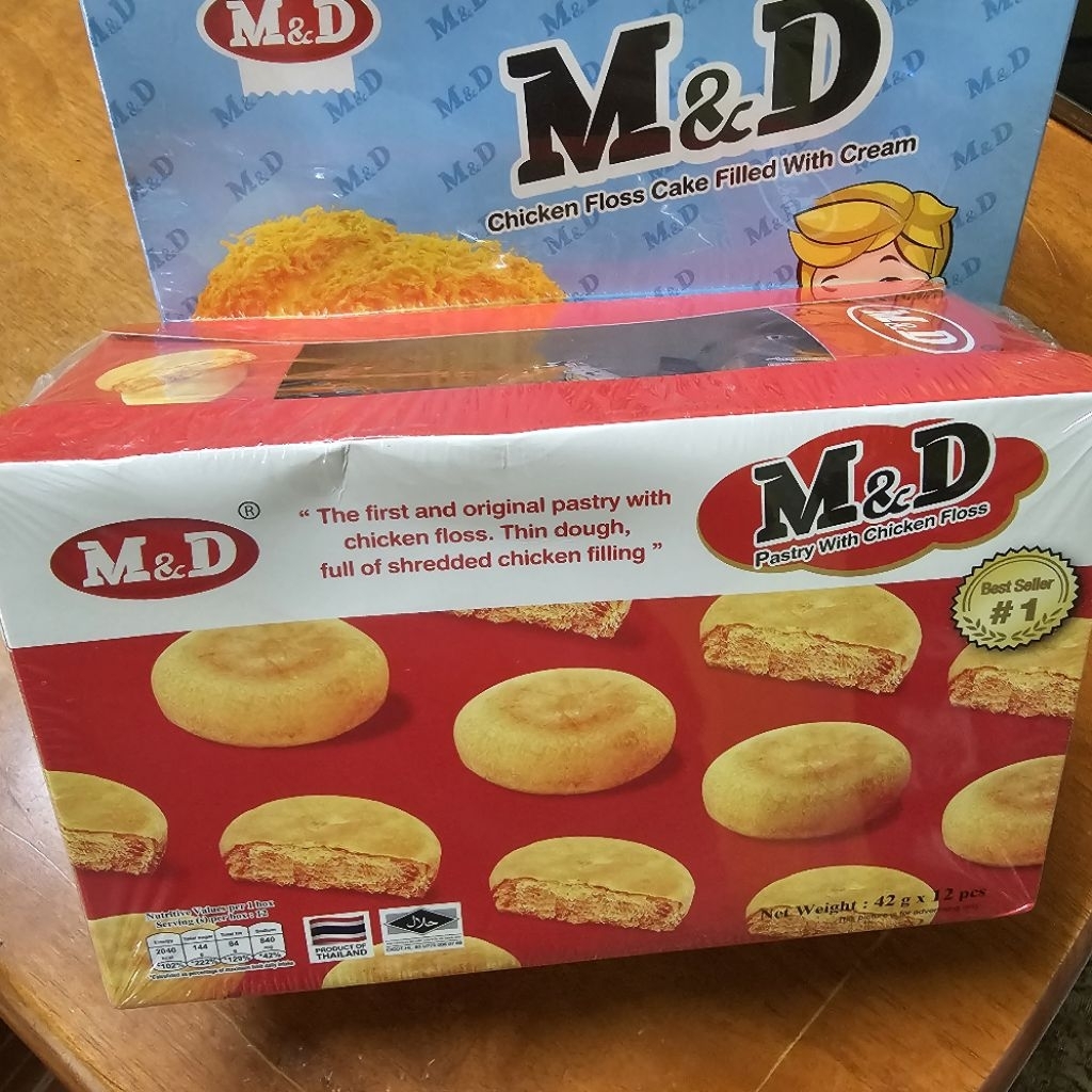 1 กล่อง (12ชิ้น) ขนมเปี๊ยะ เอ็มแอนด์ดี M&D pastry chicken floss crram pork  ไส้หมูหยอง ไก่หยอง ครีมไ
