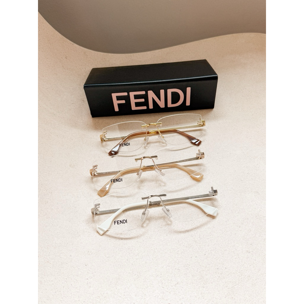 Fendi First Crystal Eyewear กรอบแว่นสายตา ของแท้ FE5116US ราคา ถูกที่สุด ดีลบีเคเค แกลเลอรีภาพที่ 2