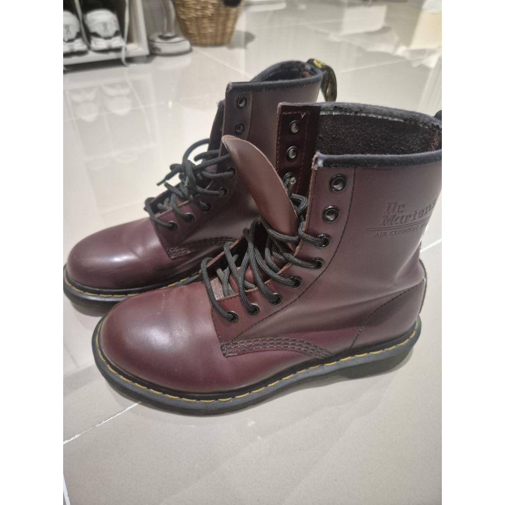 รองเท้า Dr.Martens ของแท้