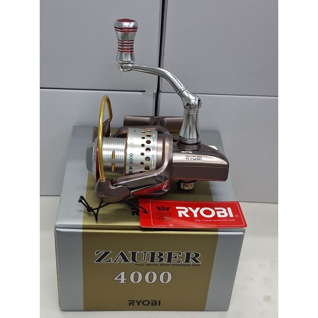 รอก RYOBI รุ่น ZAUBER  G.4000 (ขอบชมพู)