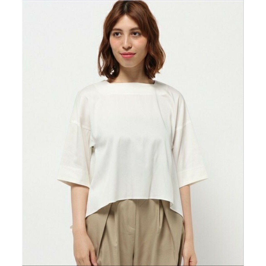 Chip clip เสื้อเบลาส์แขนกว้าง