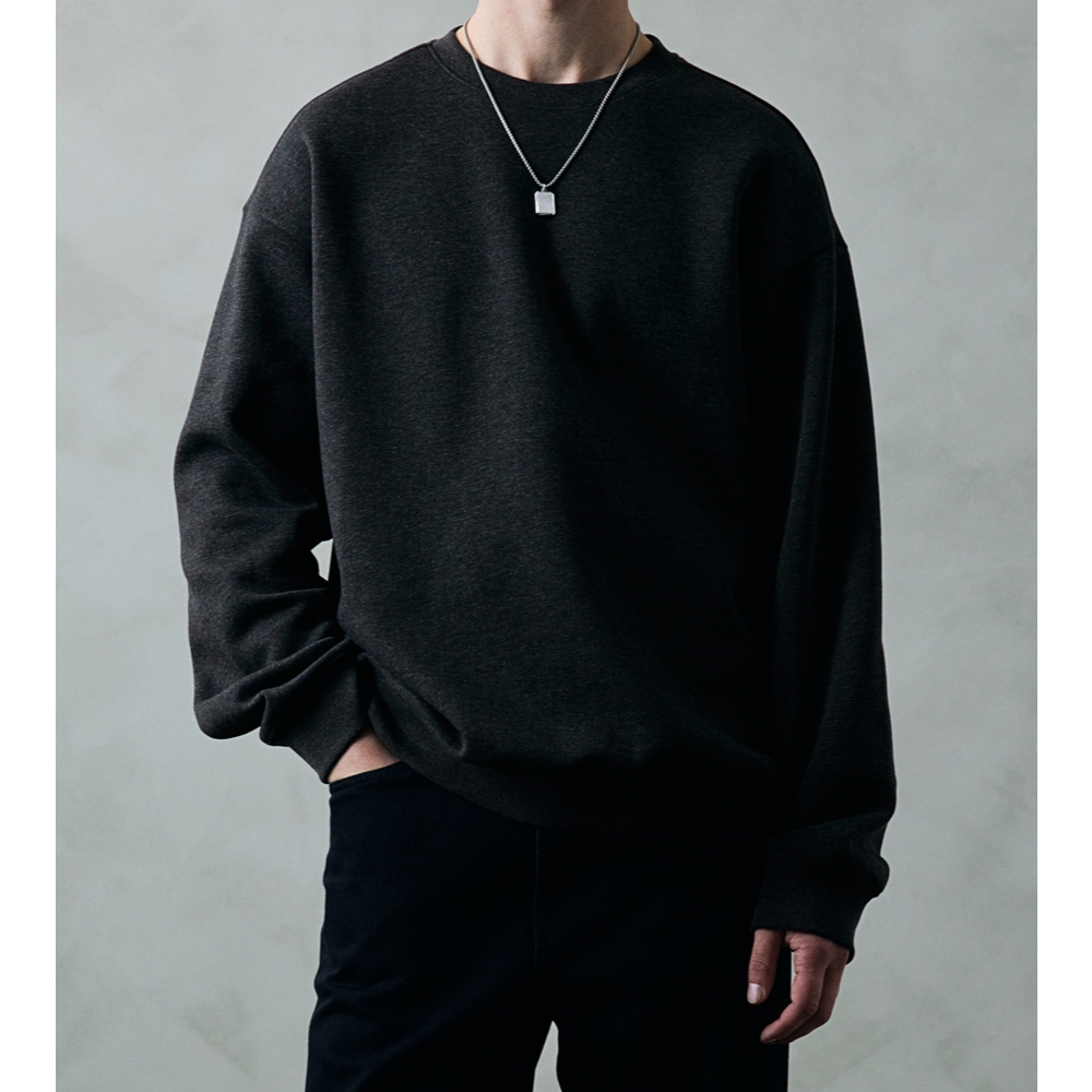 เสื้อกันหนาวสเวตเตอร์สีเทาดำคอกลม H&M