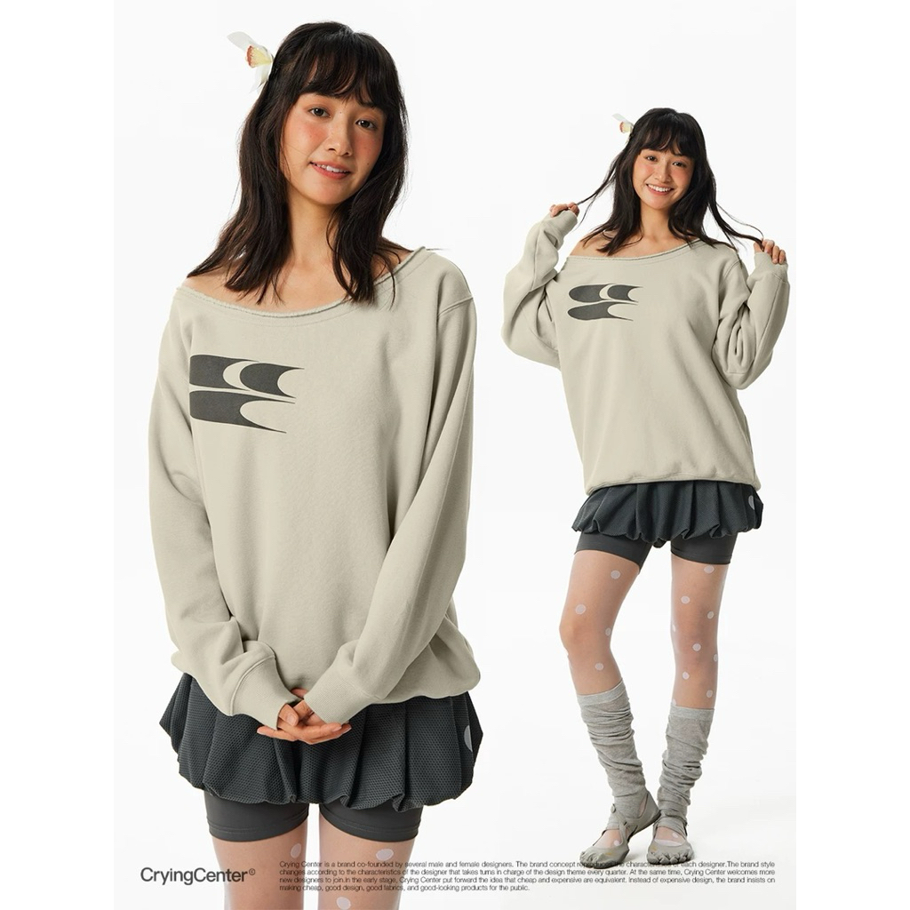 CryingCenter เสื้อแขนยาวเปิดไหล่ลายลูกไม้แบบอุ่น Off-Shoulder Soft Fleece Lined Sweatshirt