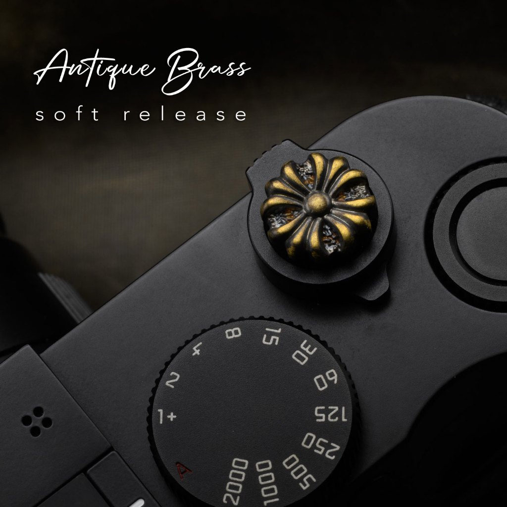 Knight Antique Brass Soft Release Button ปุ่มชัตเตอร์ทองเหลืองรมดำ Fuji X100VI X-Half XE5 GFX100RF Leica Q3 D-LUX8