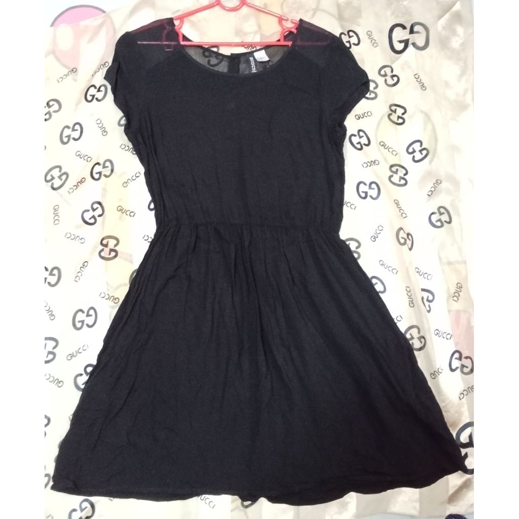 เดรสสีดำ แขนล้ำ มือ2 เอวจั๊ม งานป้าย Divided by H&M