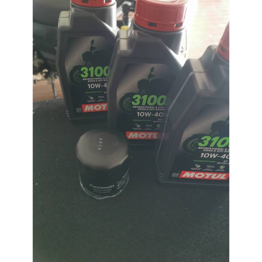 ชุดถ่ายน้ำมันเครื่อง MOTUL 3100 GOLD 10W-40 3 ลิตร ฟรีกรองKAWASAKI Z300 Ninja300 Versys300 W650