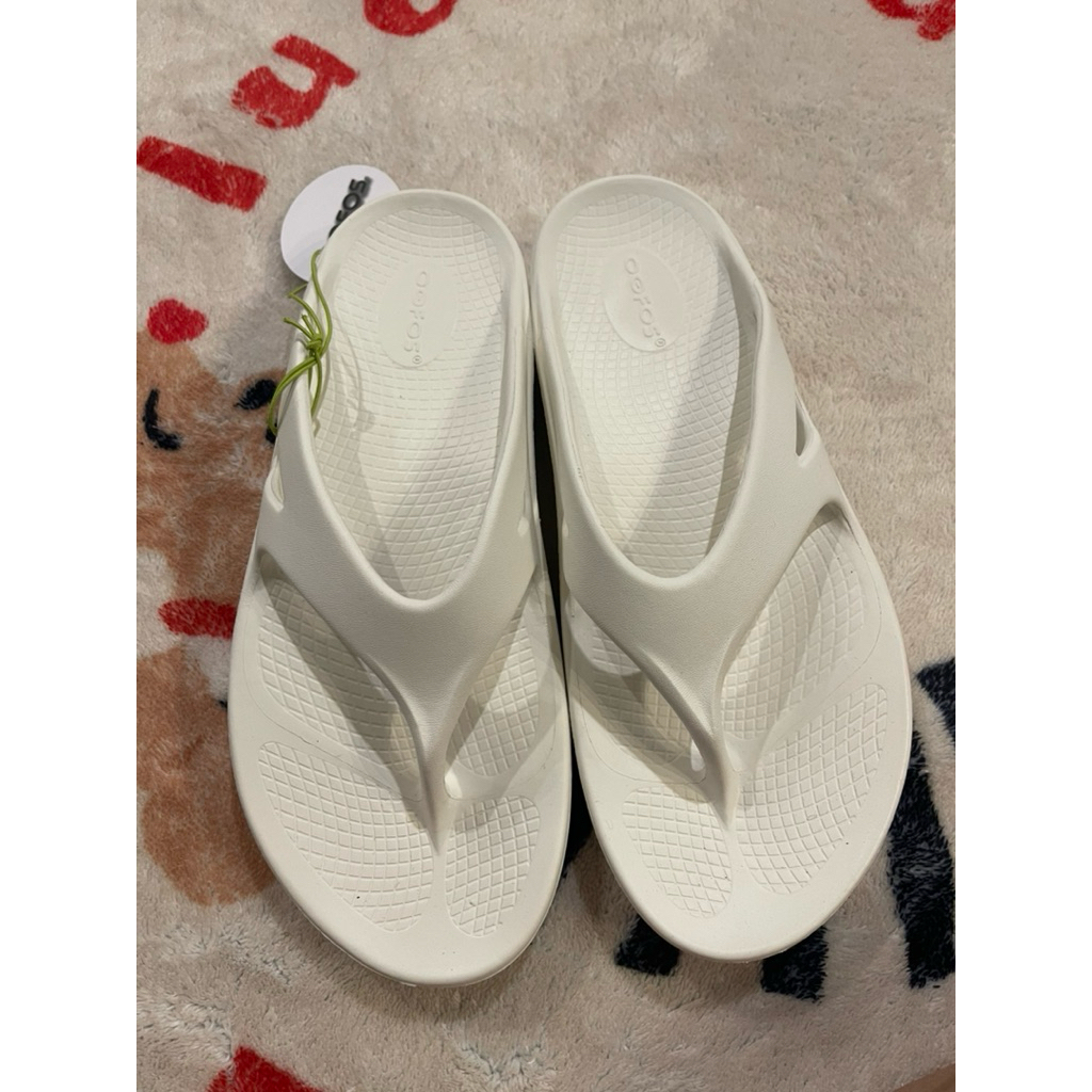 รองเท้าoofosมือ1 งานแท้ไม่มีกล่อง