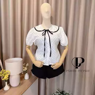 เสื้อลายจุดคอบัวสาวอวบอ้วน แต่งกระดุมหน้า ผ้าครัชลายจุด 2 ไซร์ 38-52" รุ่นT87