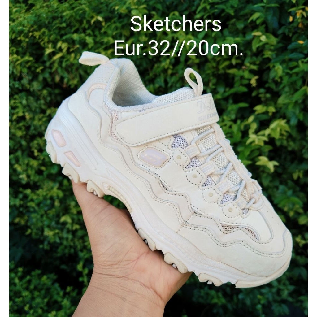 Sketchers Eur.32//20cm. 🥿👢👡🩴