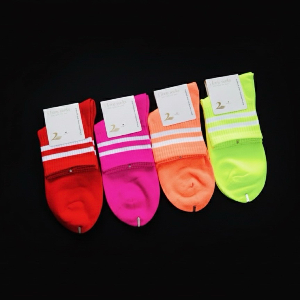 ถุงเท้าน่ารัก (1คู่) เท่ (นีออน) โอสคูล (ข้อสั้น) Freesize (งานป้าย) I love socks