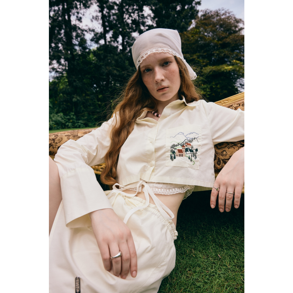 FARM VILLAGE SHIRT เสื้อเชิ้ตผ้าคอตตอน ปักฉลุ