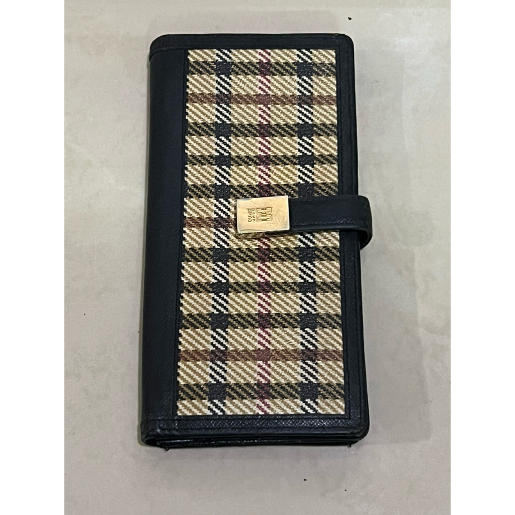 กระเป๋าสตางค์แบรนด์DAKSมือสอง