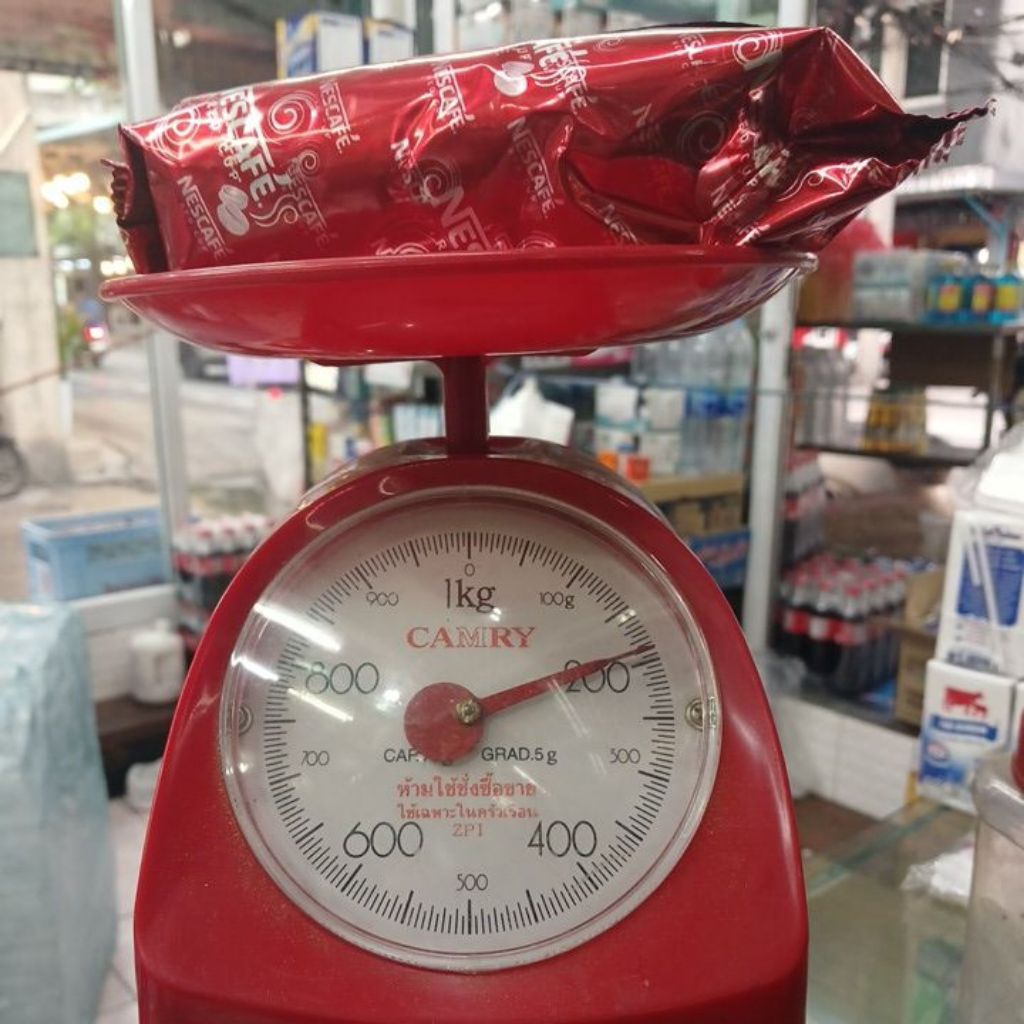 เนสกาแฟผงชนิดเติมแบ่งขายเป็นซองๆละ180กรัม พร้อมส่งค่ะ exp2027 นะคะ
