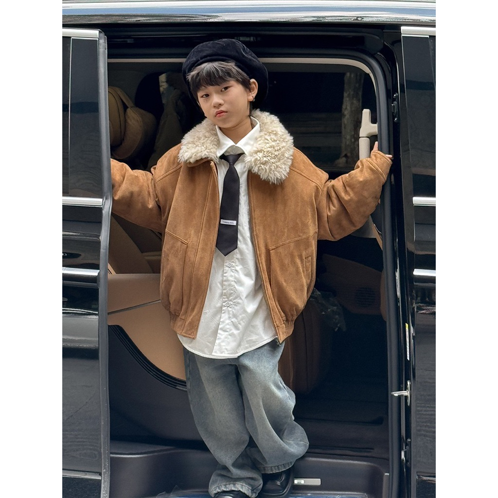 Suede Jacket แจคเกตหนังกลับเด็ก ขนที่คอถอดได้