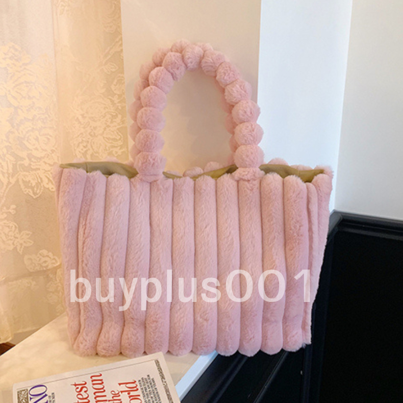 buyplus001 กระเป๋าสะพายไหล่ ความจุขาดใหญ่  กระเป๋าผ้า ขนฟู ขนนิ่ม ลายทาง เรียบหรู พร้อมส่งในไทย B-057 ราคา ถูกที่สุด ดีลบีเคเค แกลเลอรีภาพที่ 4
