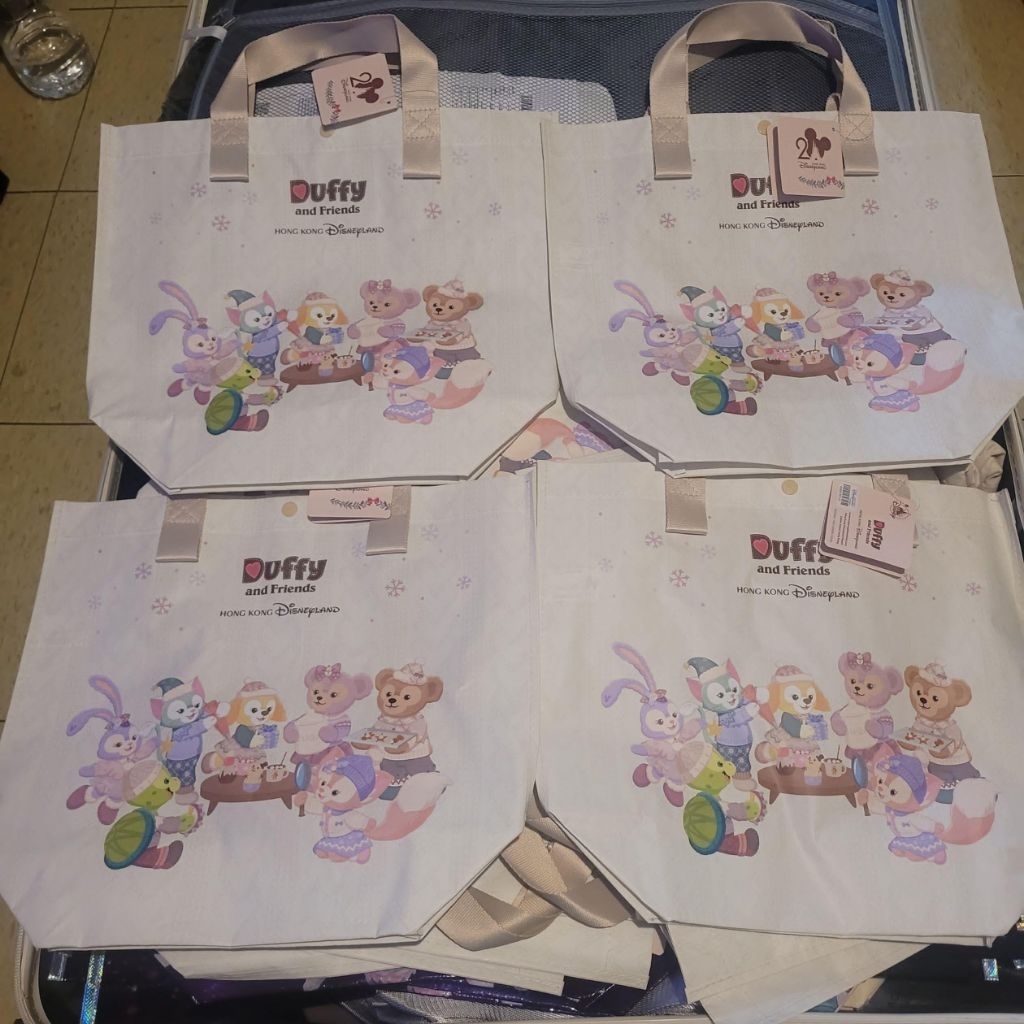 ถุงช็อปปิ้งของแท้ จากดิสนีย์แลนด์ฮ่องกง ลาย Duffy Linabell Disneyland Hong Kong shopping bag